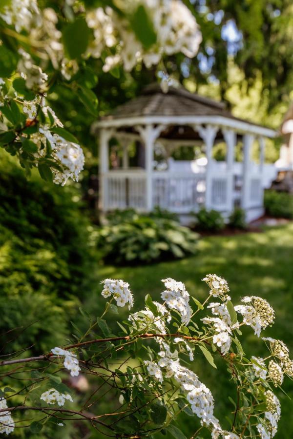 Westbrook Inn Bed And Breakfast Bagian luar foto